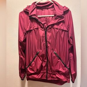 Lululemon rain jacket / running jacket